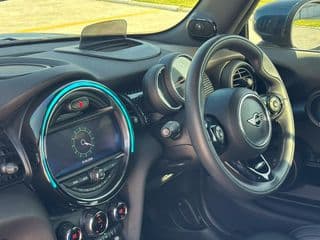 2020 Mini Cooper S cabriolet sidewalk edition - image blurred placeholder