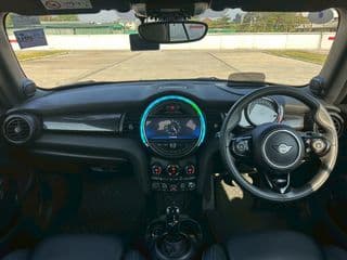 2020 Mini Cooper S cabriolet sidewalk edition - image blurred placeholder