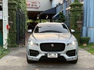 2020 Jaguar F Pace R Sport 2.0d AWD - image blurred placeholder