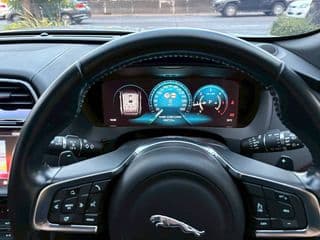 2020 Jaguar F Pace R Sport 2.0d AWD - image blurred placeholder