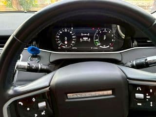 2022 Land Rover Range Rover Evoque P300e Plug-in Hybrid Se Plus - image blurred placeholder