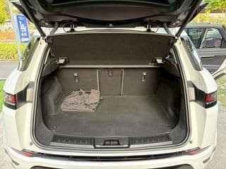 2022 Land Rover Range Rover Evoque P300e Plug-in Hybrid Se Plus - image blurred placeholder