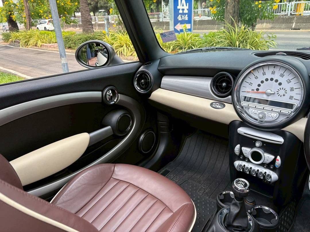2010 mini Cooper S Cabriolet 1.6Turbo