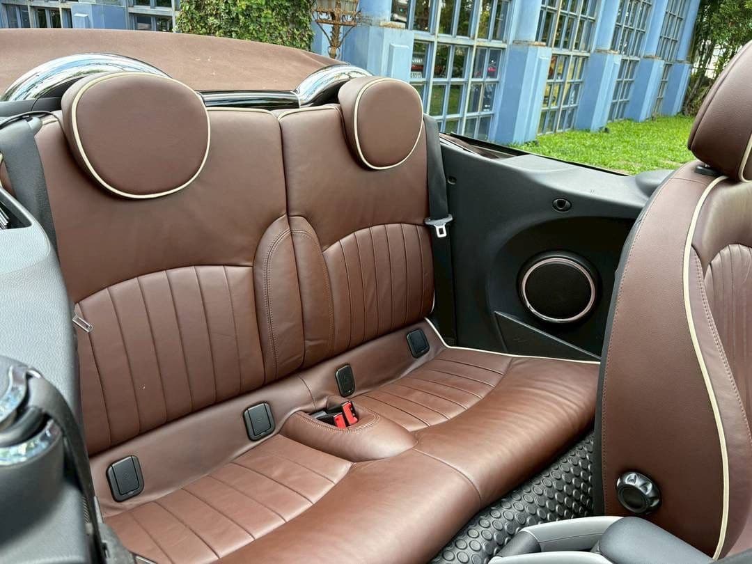 2010 mini Cooper S Cabriolet 1.6Turbo