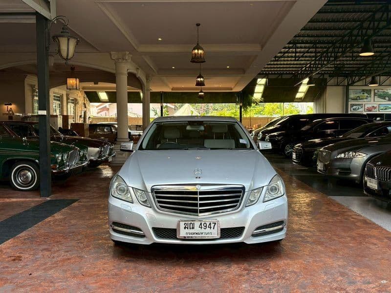2012 benz E300 V6 3.0l W212