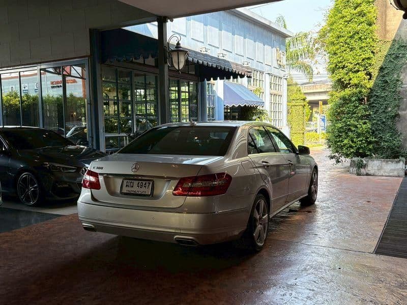 2012 benz E300 V6 3.0l W212