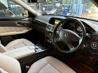2012 benz E300 V6 3.0l W212 - image blurred placeholder