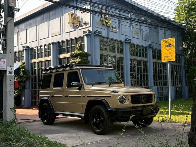 2026 Mercedes-Benz G400d Professional Edition