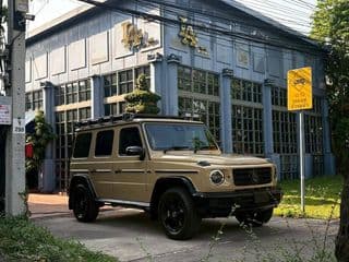 2026 Mercedes-Benz G400d Professional Edition - image blurred placeholder