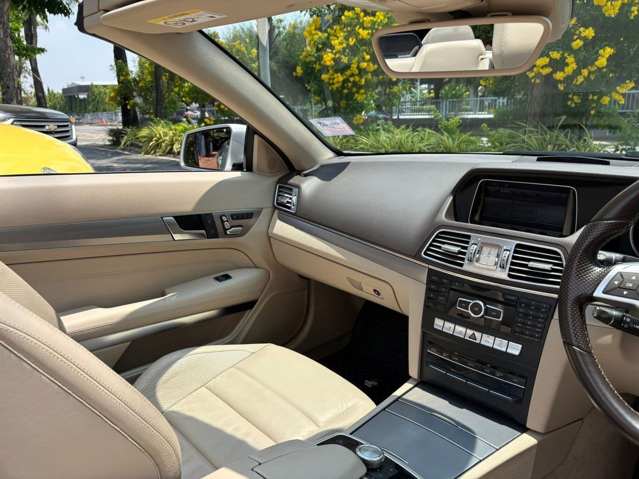 Benz E200 Cabriolet AMG Dynamic MY 2014