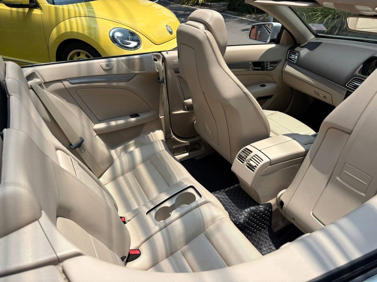 Benz E200 Cabriolet AMG Dynamic MY 2014