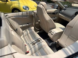 Benz E200 Cabriolet AMG Dynamic MY 2014 - image blurred placeholder
