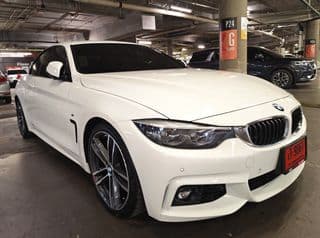 BMW 430i Convertible M Sport ปี 2018 - image blurred placeholder