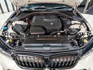 2023 BMW 320li M Sport (G20 lci) - image blurred placeholder