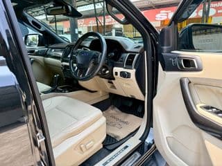 2017 Ford Everest 3.2 4x4 Titanium Plus รุ่นท็อปสุด - image blurred placeholder