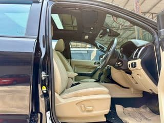 2017 Ford Everest 3.2 4x4 Titanium Plus รุ่นท็อปสุด - image blurred placeholder
