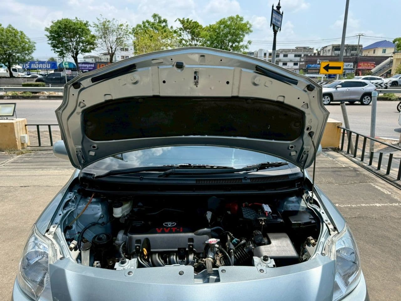 2011 TOYOTA VIOS 1.5E เกียร์ธรรมดา
