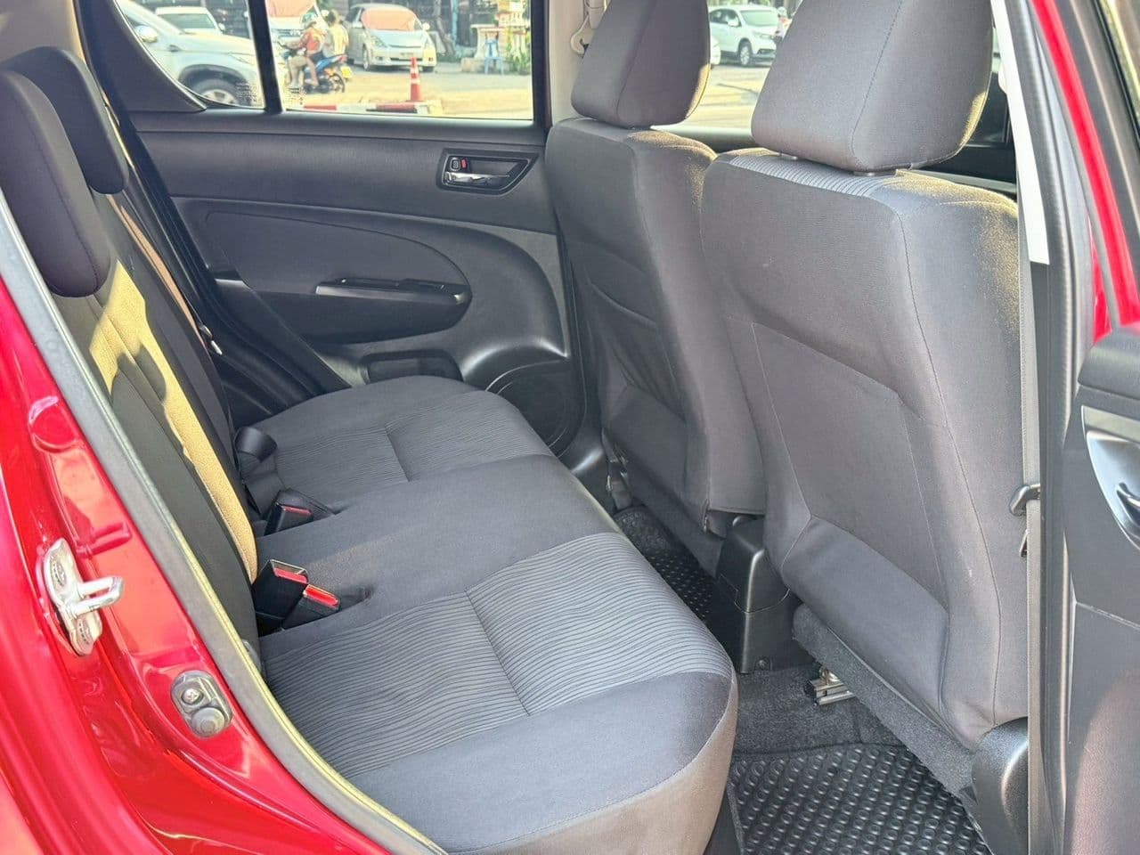 2012 SUZUKI SWIFT 1.2 GL เกียร์อัตโนมัติ