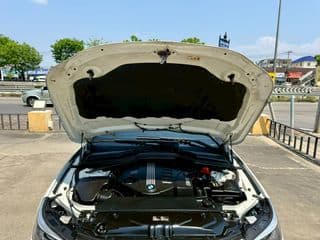 BMW E60 520d ปี 2010 - image blurred placeholder