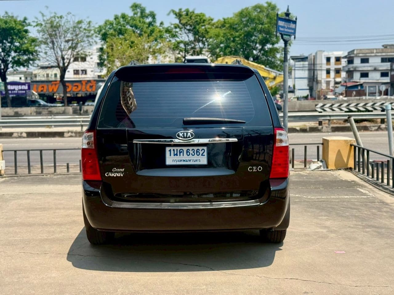 2011 Kia CARNIVAL 2.9 CEO Diesel