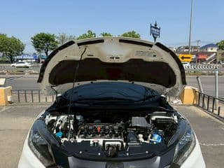 HONDA HR-V 1.8E ปี 2015 - image blurred placeholder