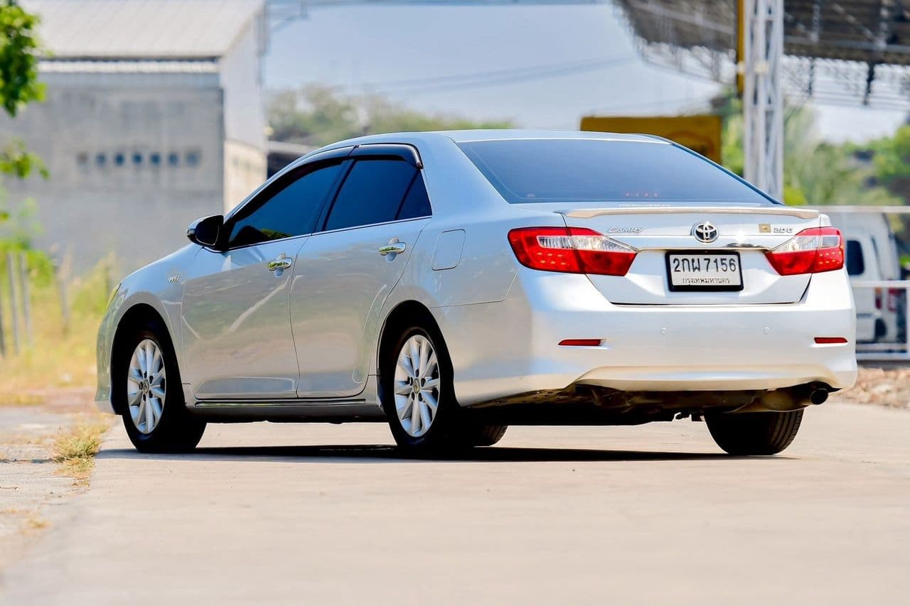 โตโยต้า Camry 2.0G 6A/T ปี 2013