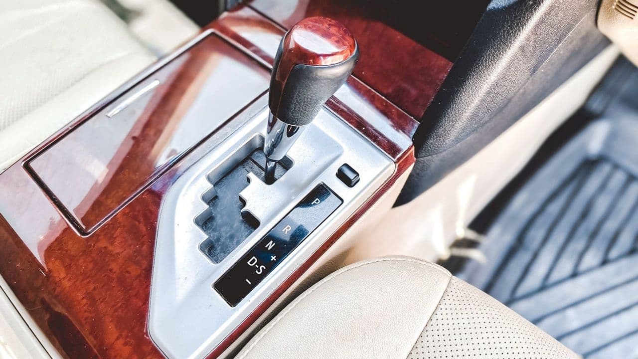 โตโยต้า Camry 2.0G 6A/T ปี 2013