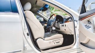 TOYOTA CAMRY Hybrid 2.4 DVD ปี 2009 - image blurred placeholder