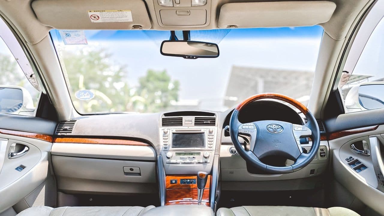 TOYOTA CAMRY Hybrid 2.4 DVD ปี 2009