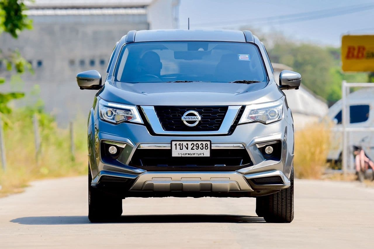 Nissan Terra 2018 2.3 VL A/T