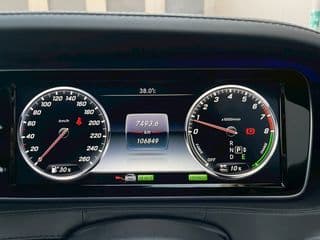2016 Benz S500e AMG พรีเมียม W222 - image blurred placeholder