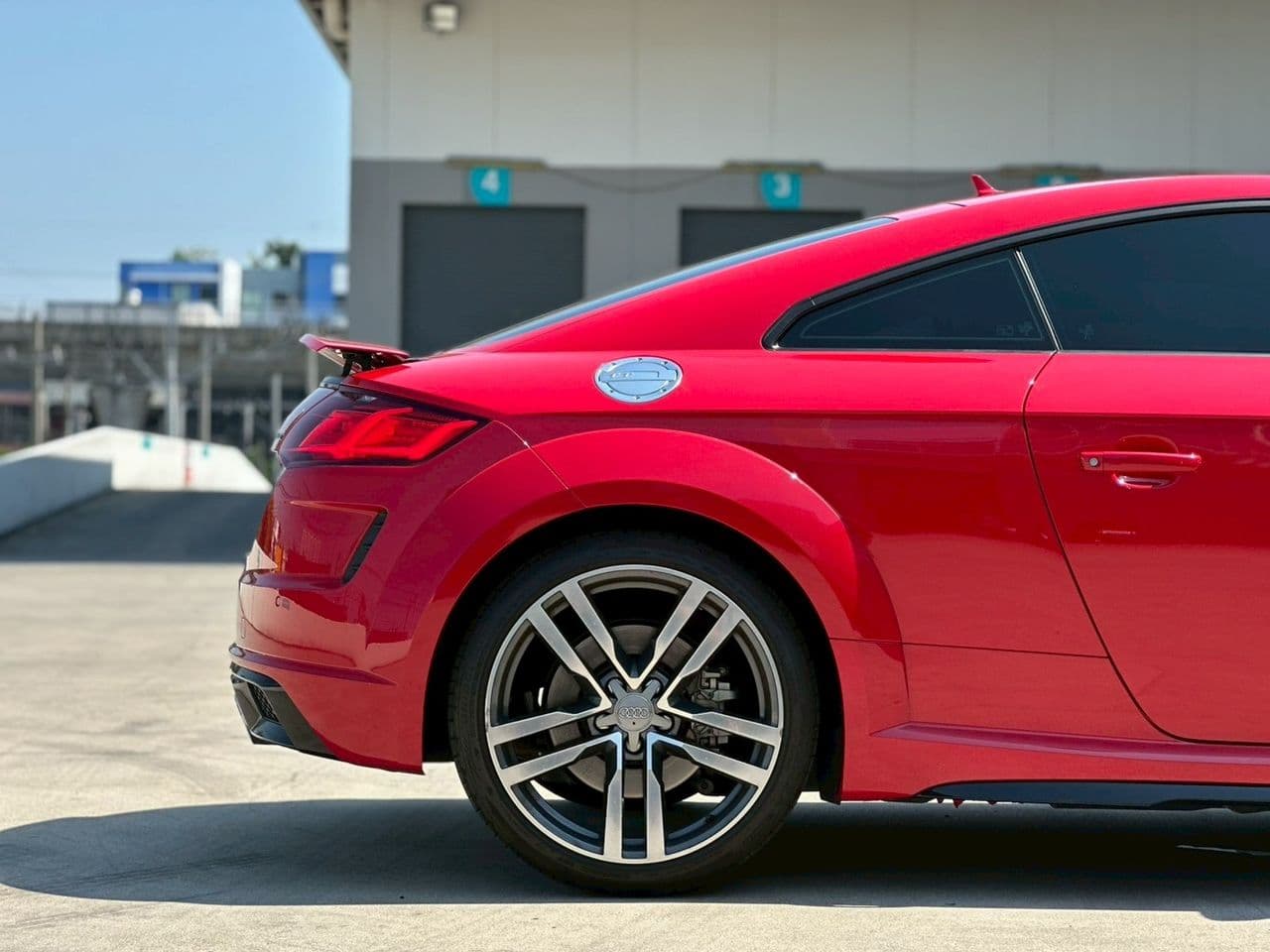 2023 Audi TT 45 TFSI Quattro S-Line Final Icon สีดำ