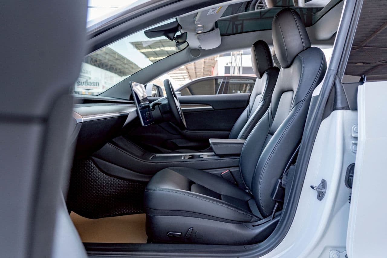 2023 TESLA MODEL 3 RWD รถยนต์ขับเคลื่อนล้อหลัง