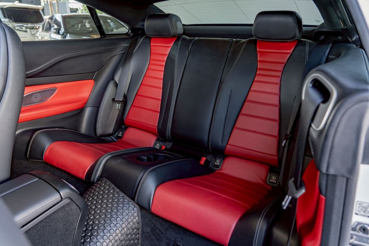 Benz E300 คูเป้ AMG Dynamic ปี 2016