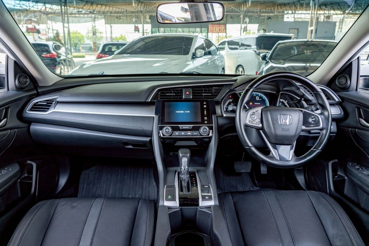 Honda CIVIC 1.8 EL ปี 2017
