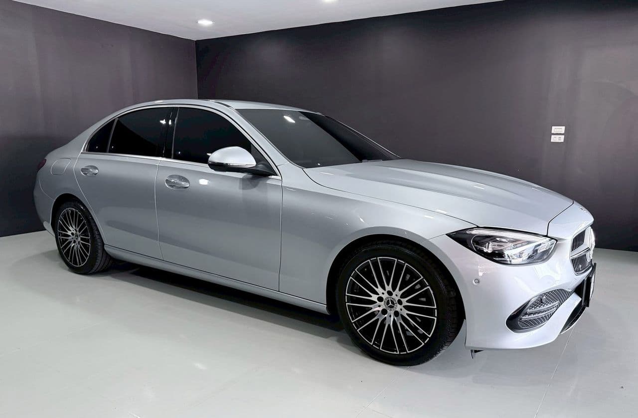 2023 Benz รถมือเดียว C220d Avantgarde