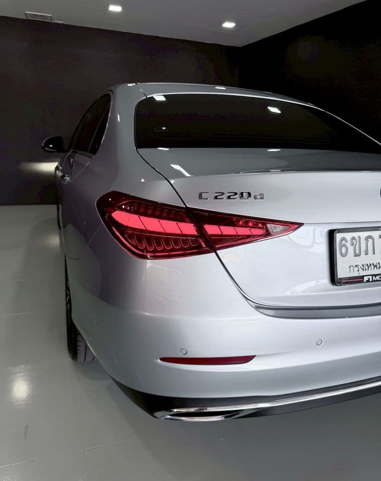 2023 Benz รถมือเดียว C220d Avantgarde