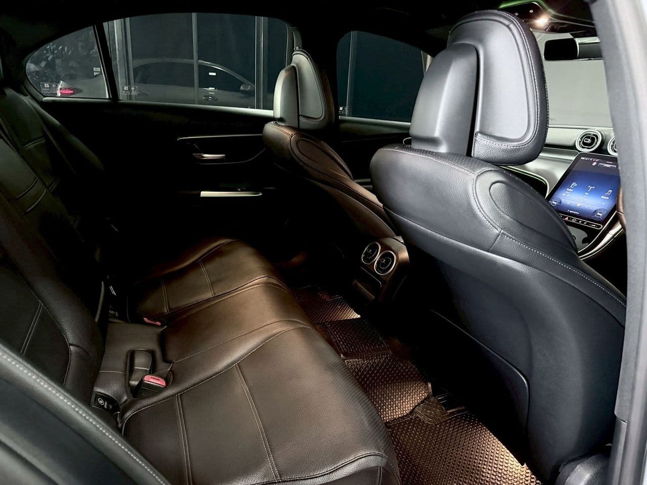 2023 Benz รถมือเดียว C220d Avantgarde