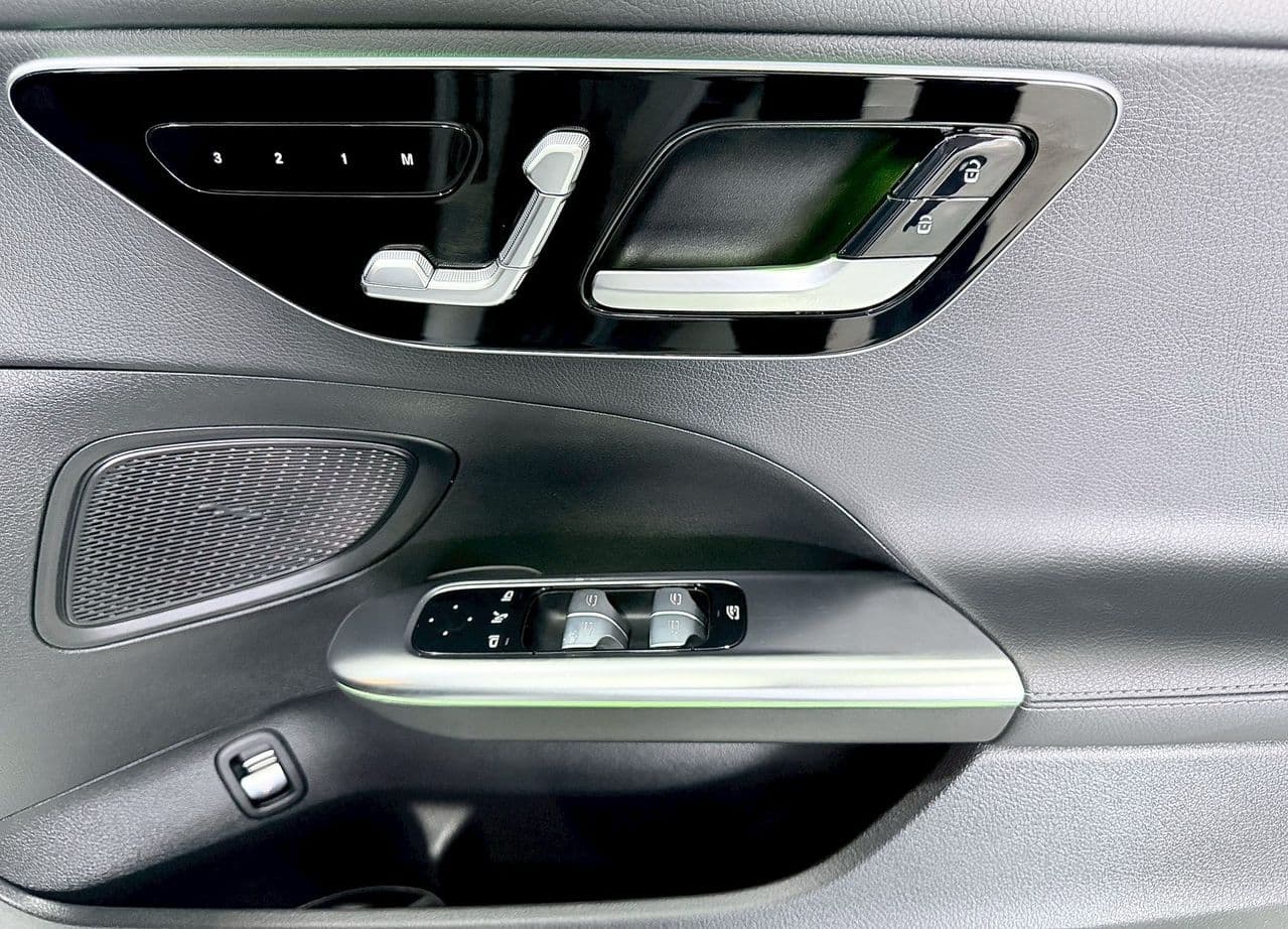 2023 Benz รถมือเดียว C220d Avantgarde