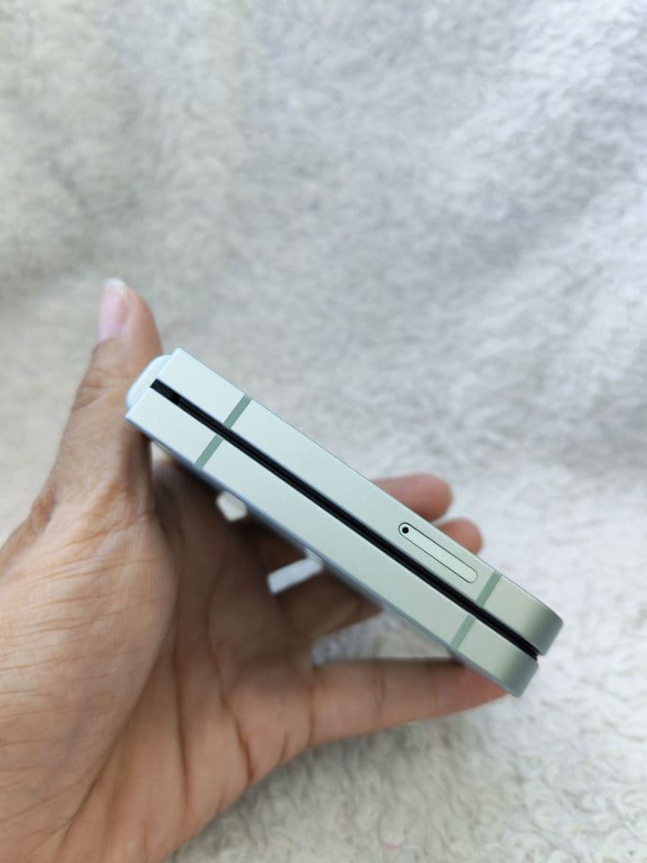 Samsung Flip 6 256GB สีเขียว