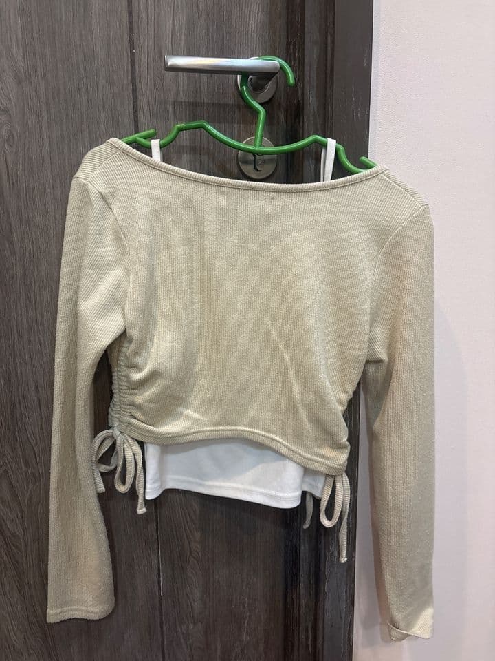 เสื้อกล้ามและเสื้อคลุม