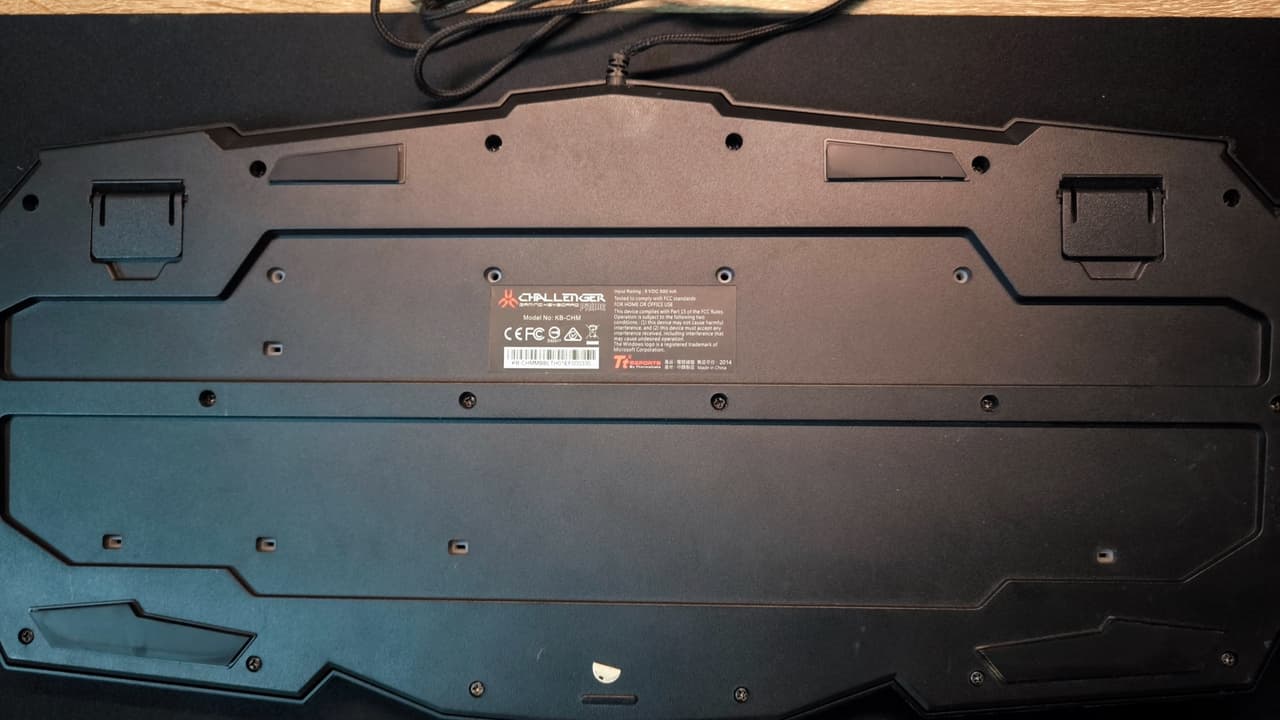 คีย์บอร์ดเกมมิ่ง Thermaltake Challenger Prime