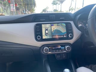 Nissan Almera เทอร์โบ 2023 1.0 - image blurred placeholder