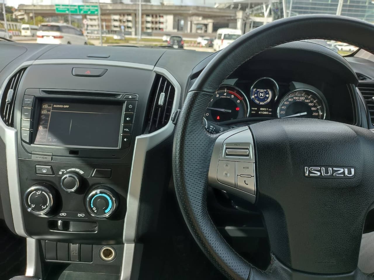 Isuzu MUX 2020 1.9cc