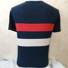 Old Navy T-shirt - image blurred placeholder