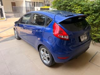 Ford Fiesta 2012 - image blurred placeholder