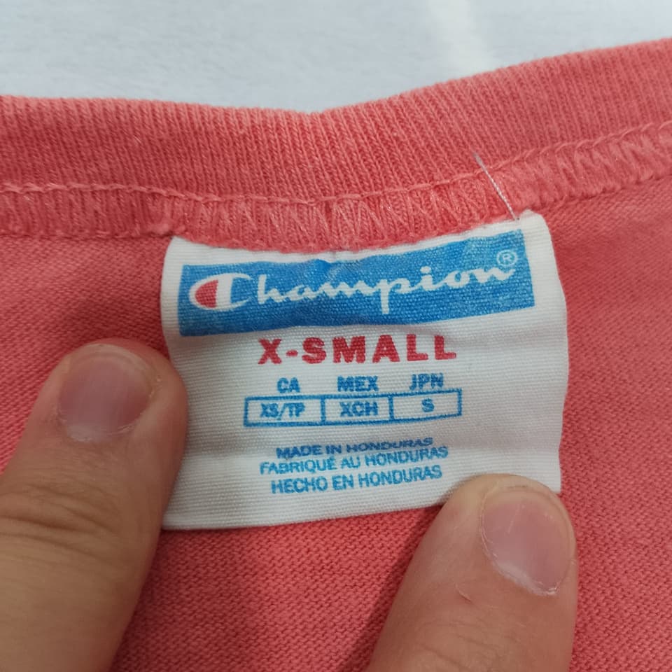 เสื้อ Champion