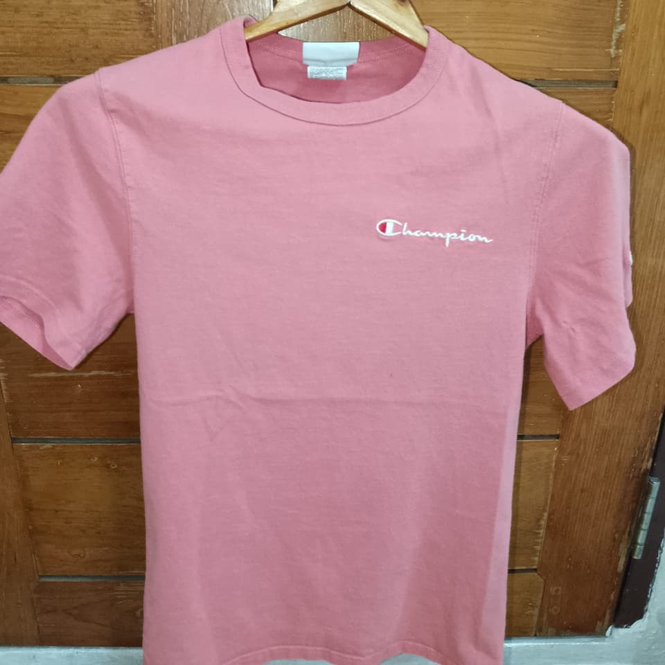 เสื้อ Champion