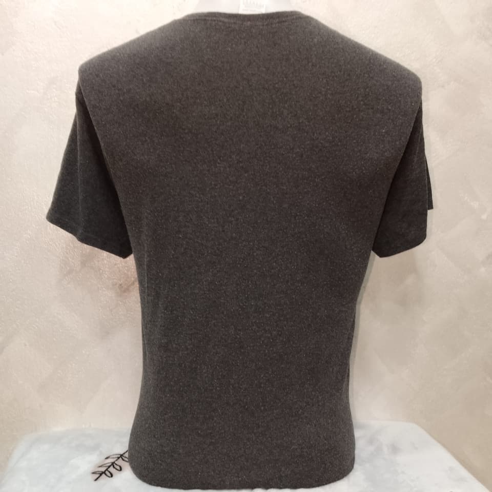 เสื้อลายหัวกะโหลก