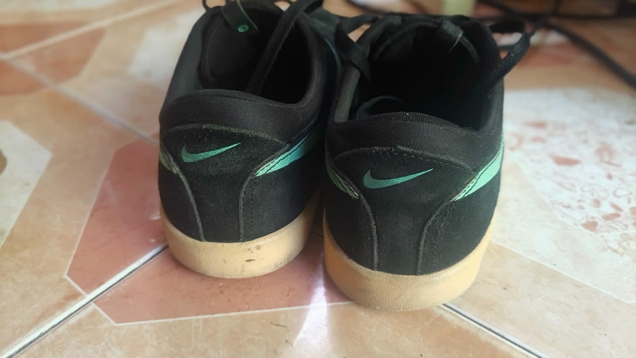 Nike SB Eric Koston 1 สี "Crystal Mint" หรือที่บางคนเรียกว่าสี "Tiffany"